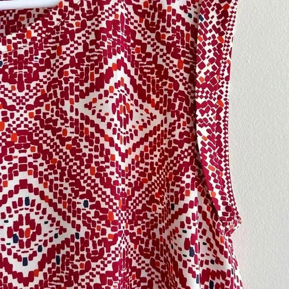 Ann Taylor Petite Red Diamond Print Speckled Tank Top, Size PMedium - Picture 10 of 16